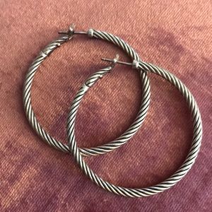 David Yurman cable hoop earrings - like new